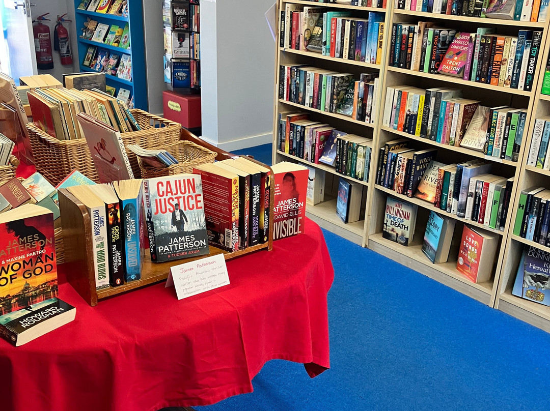 Harbour Community Bookshop景点图片