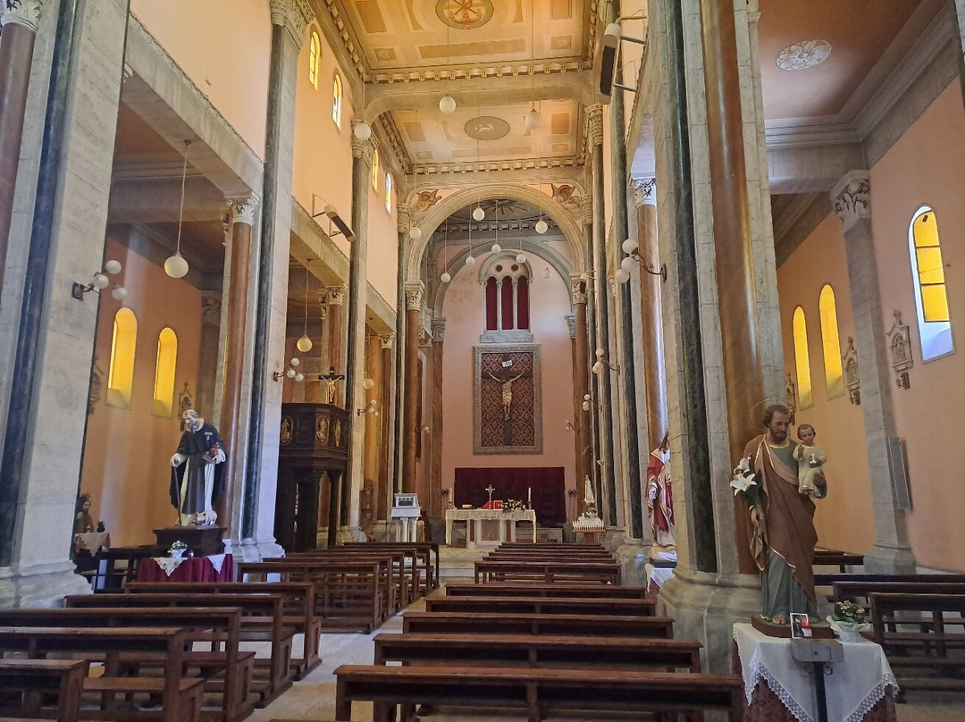 Chiesa di Santa Maria Nuova景点图片