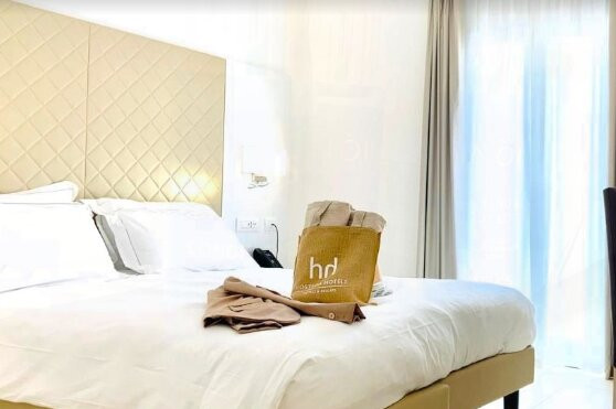 Moresco Hotel主图