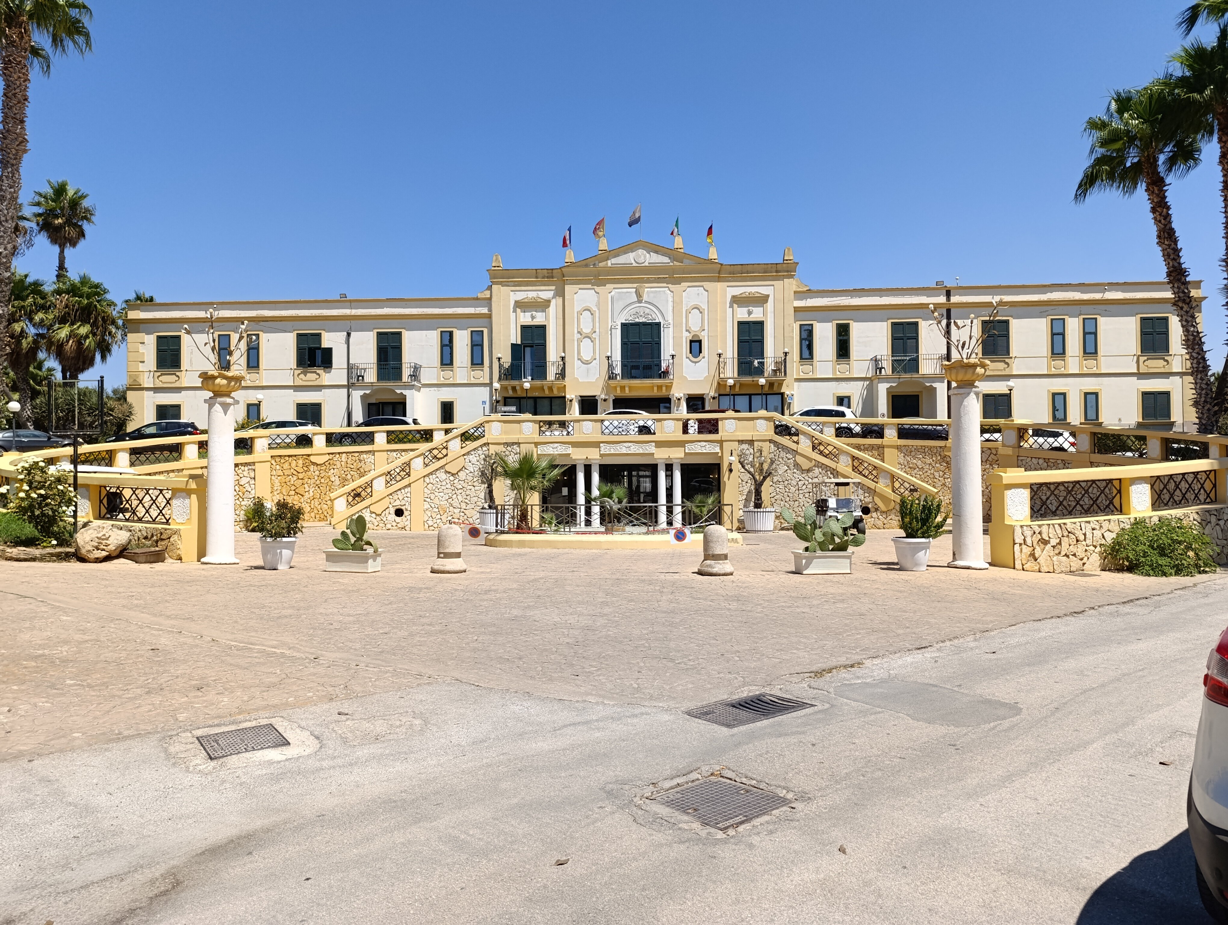 德尔菲诺海滩酒店-官方