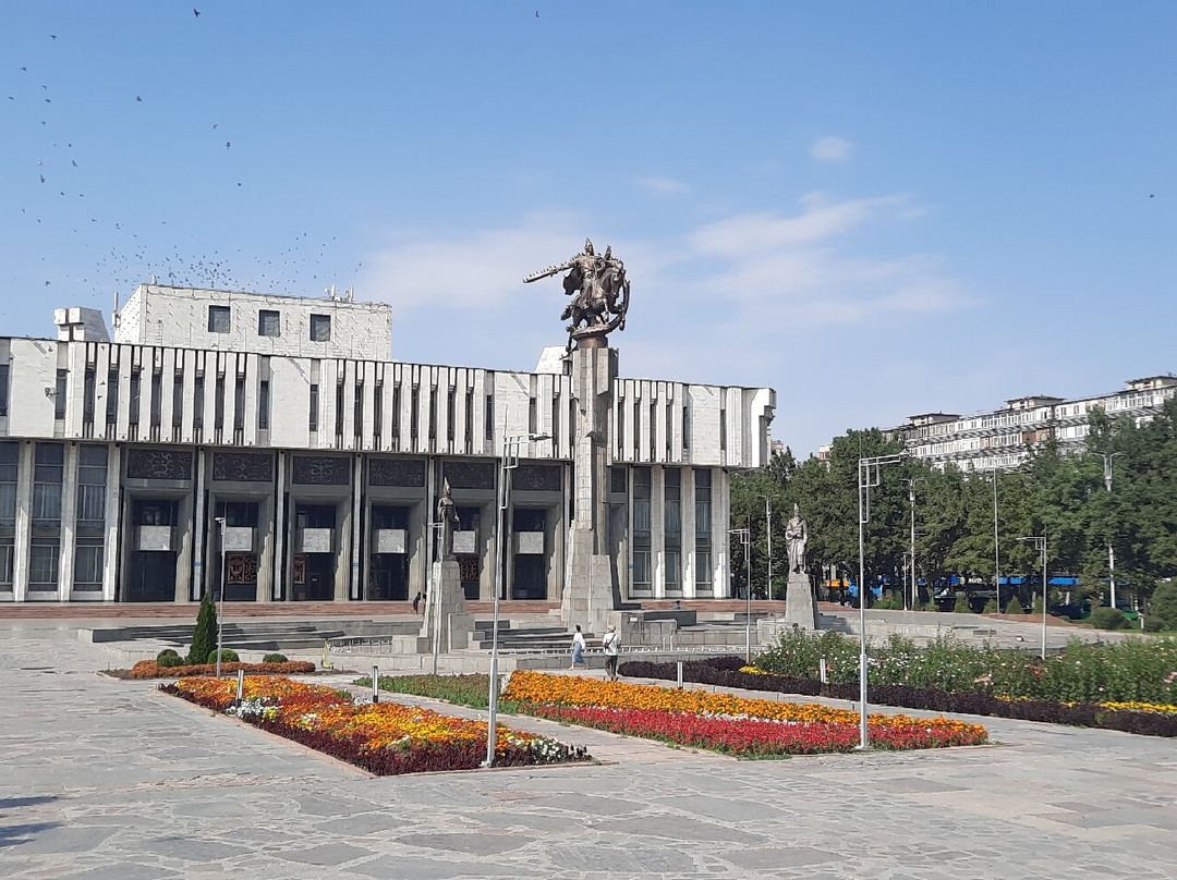 Kyrgyz State Philharmonic Hall-比斯凯克必去景点