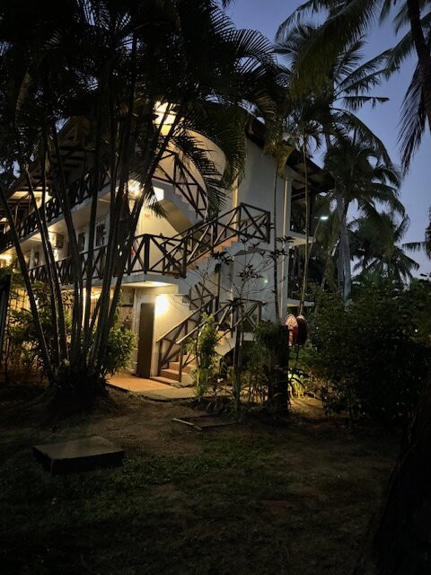 棕榈绿洲度假酒店主图