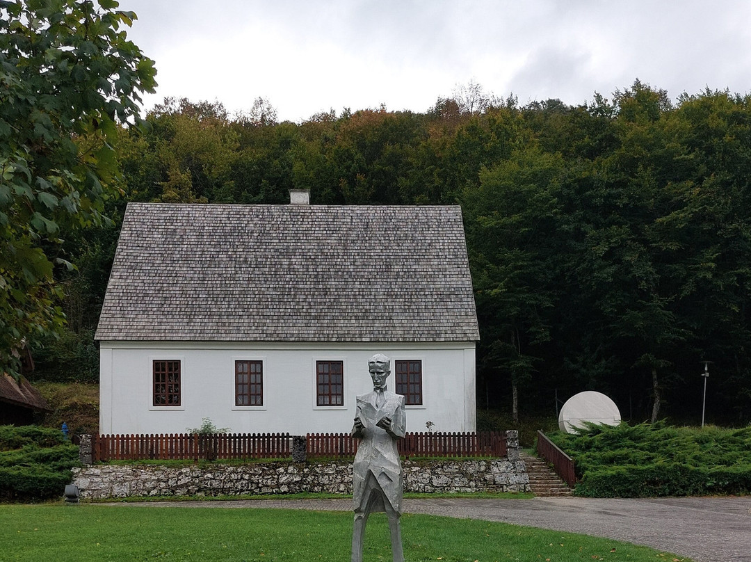 Memorial Center of Nikola Tesla景点图片