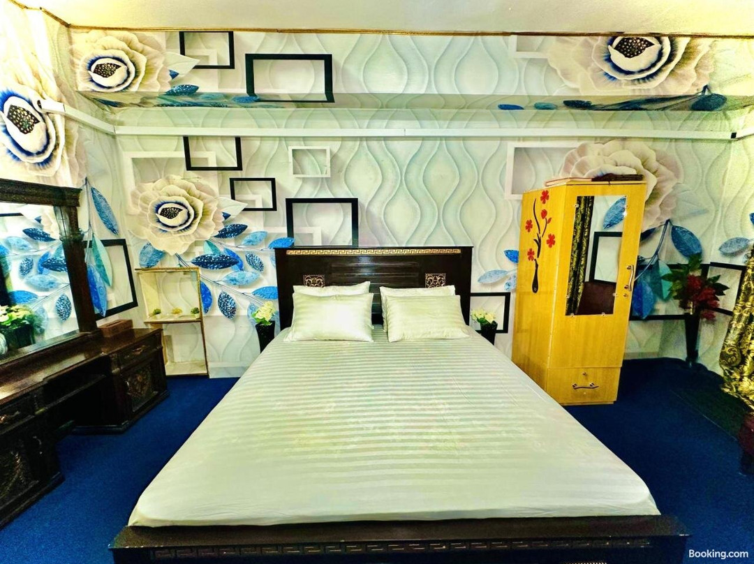 Jhelum One Hotel, Shandar Chowk