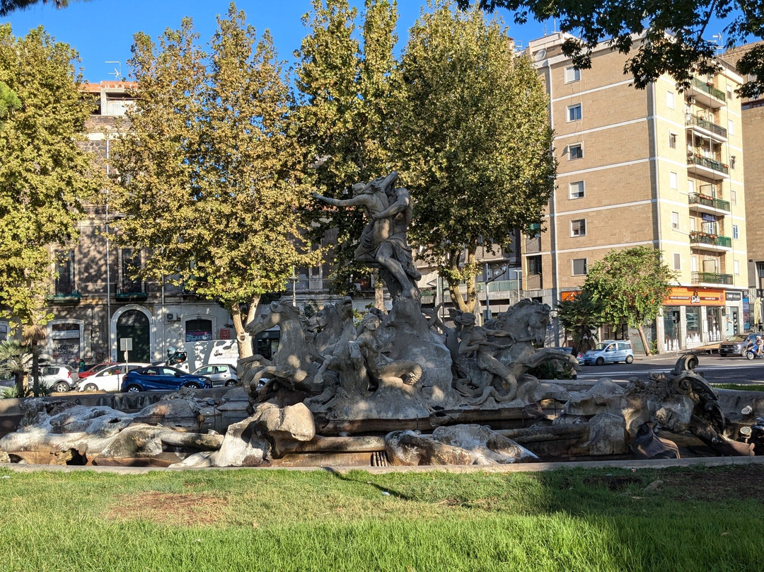 Fontana di Proserpina景点图片