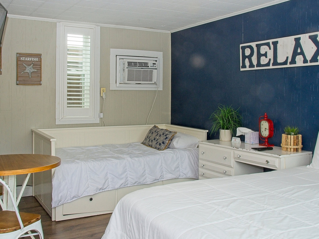 Vineyard Harbor Motel - Private Beach主图