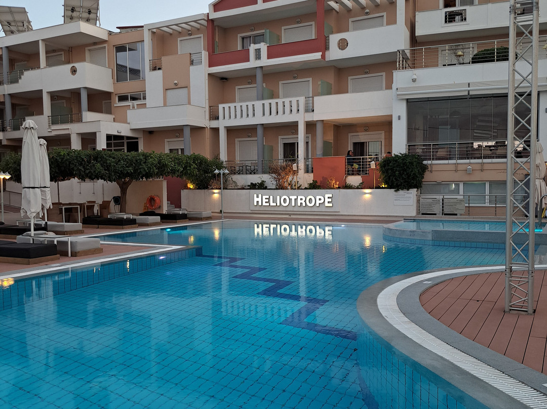 Heliotrope Hotels主图