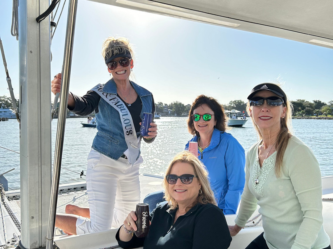 Sailaway Clear Lake Charters-克马必去景点