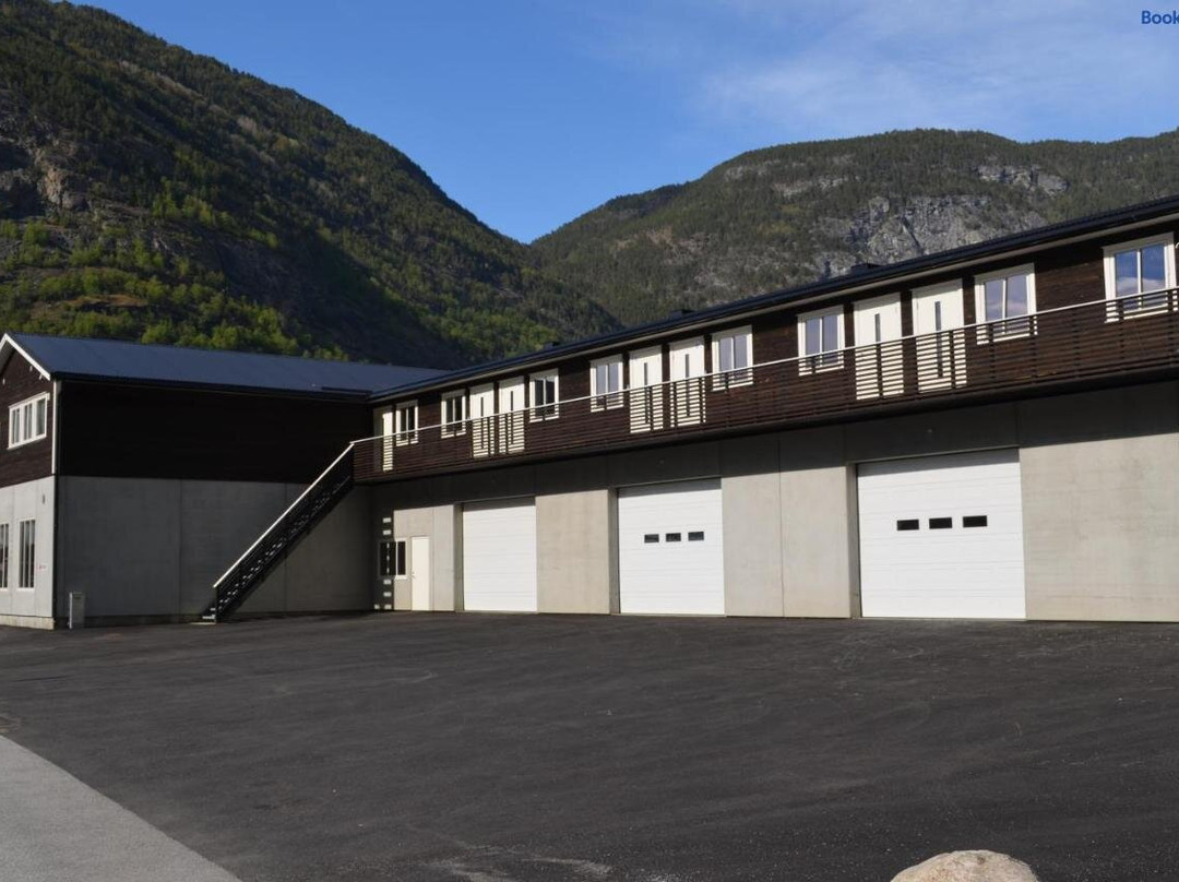 Einemo Apartments