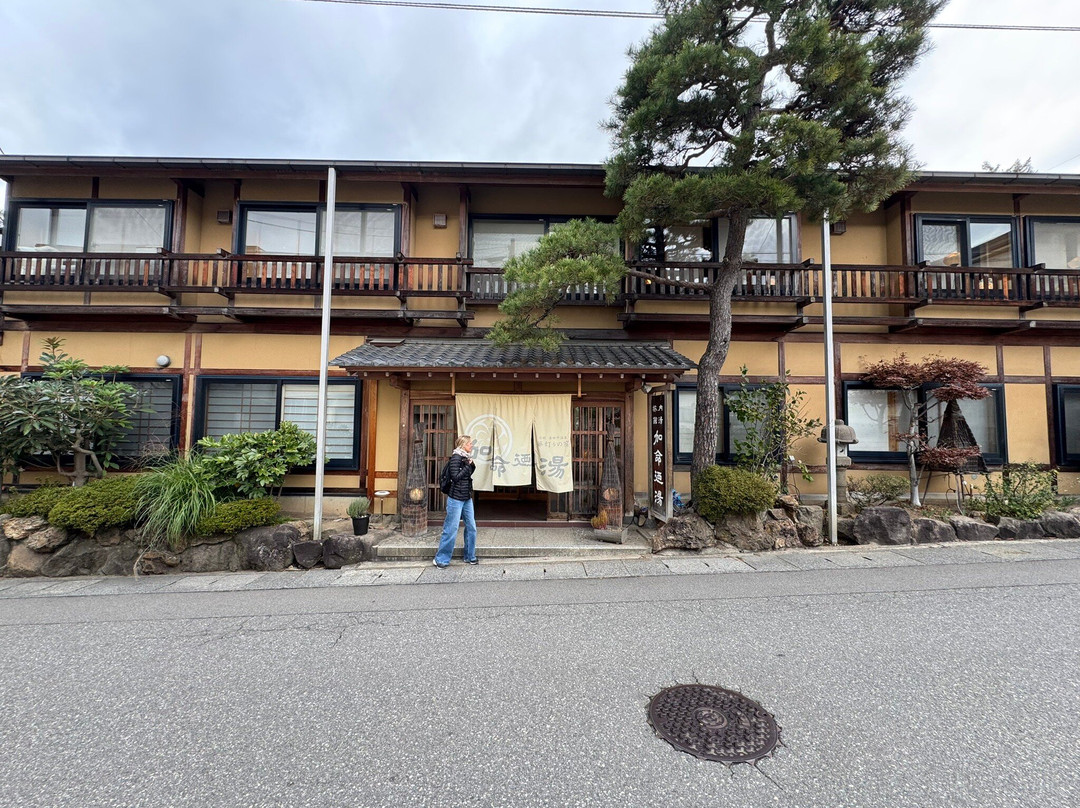 嘉美浴场旅馆主图