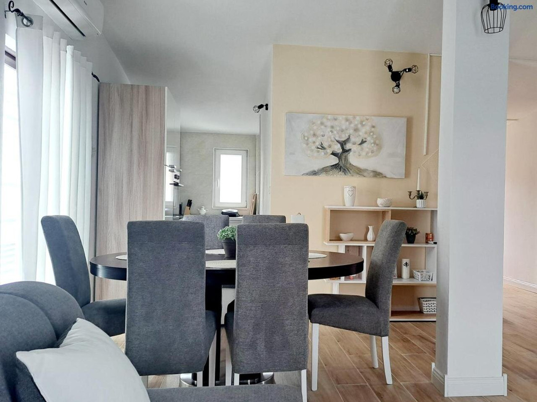 Maria Apartments