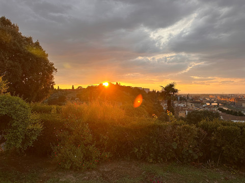 Greeking.me-伊拉克利翁必去景点