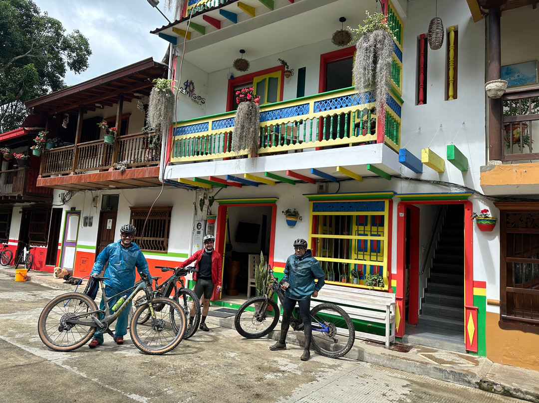 40 Amigos Hotel主图