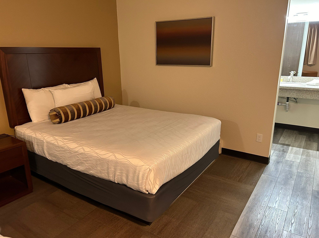 Travelodge by Wyndham Powell主图