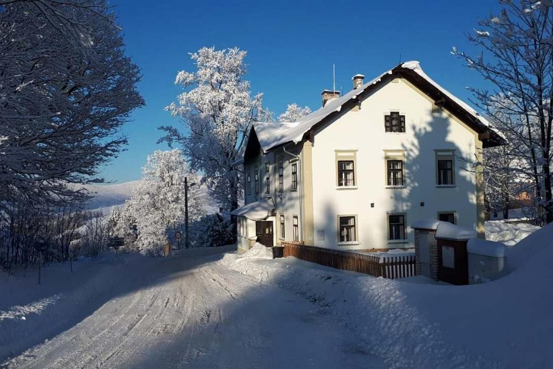 Stara Skola v Dolni Hedeci