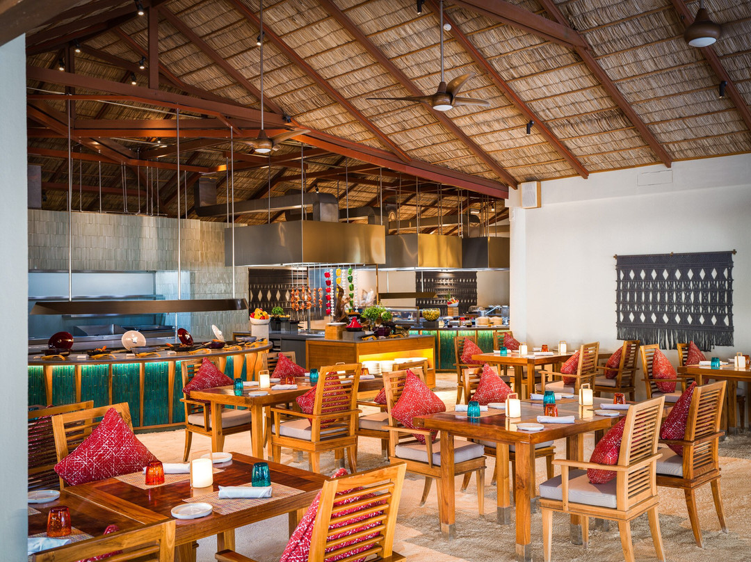 丽世岛餐馆和美食-Atoll Market