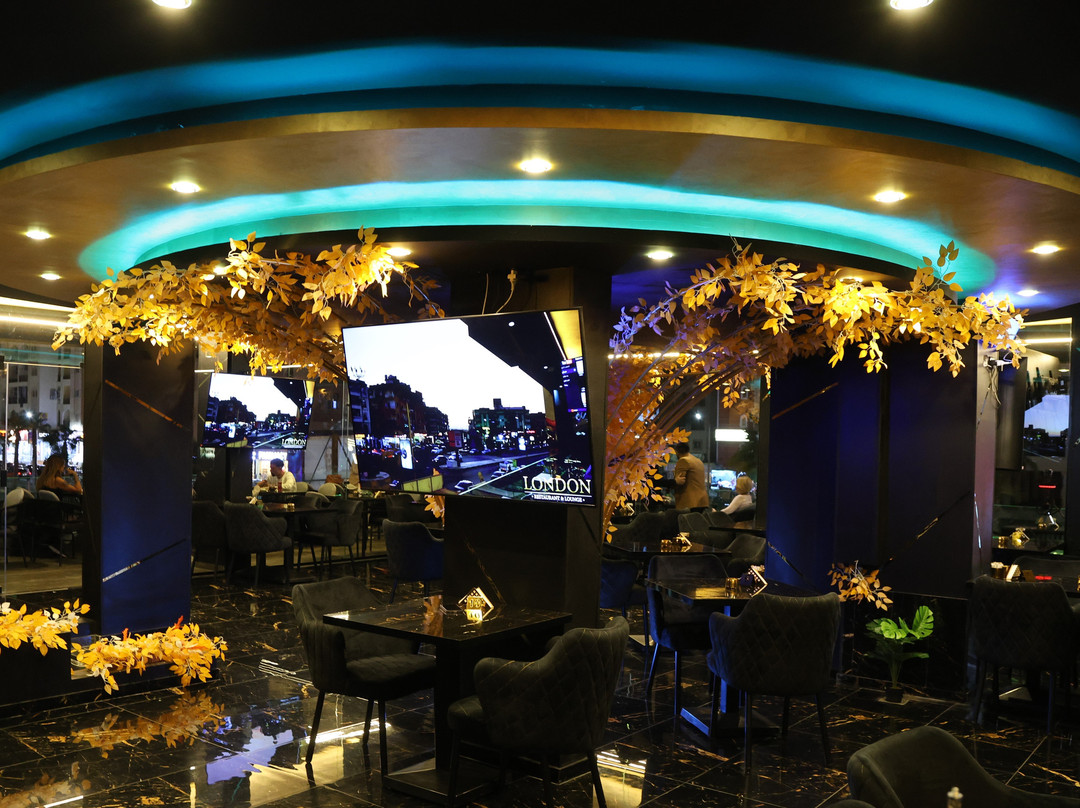 London Restaurant And Lounge