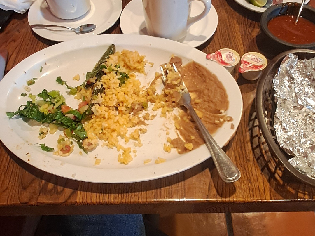 Lalos Grill Restaurant