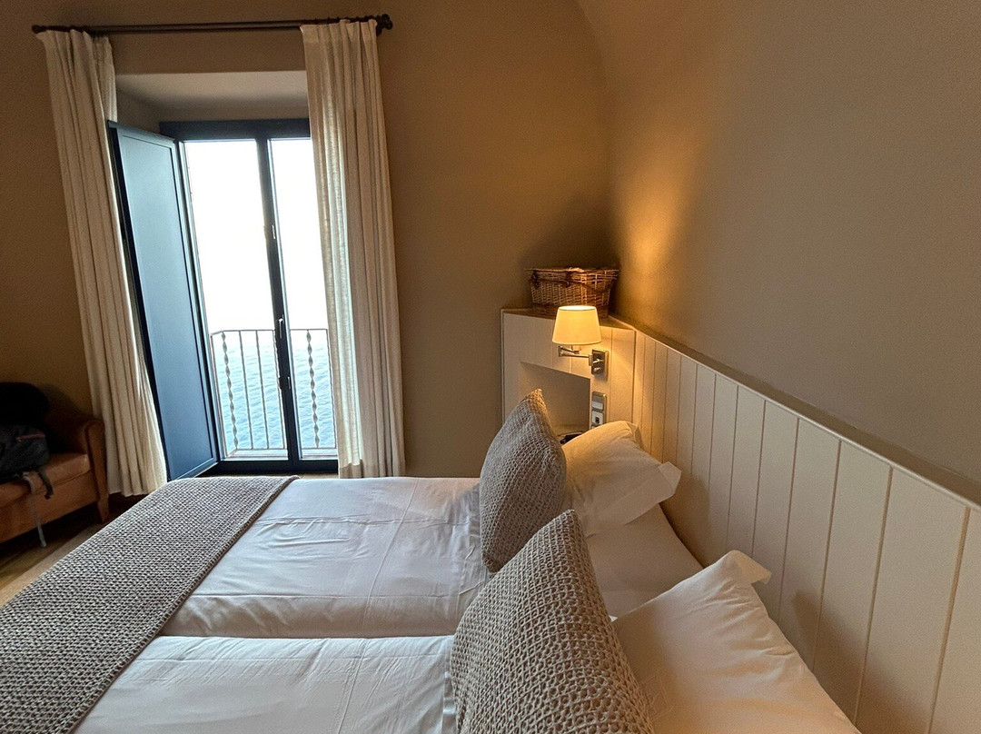 El Far Hotel Restaurant主图