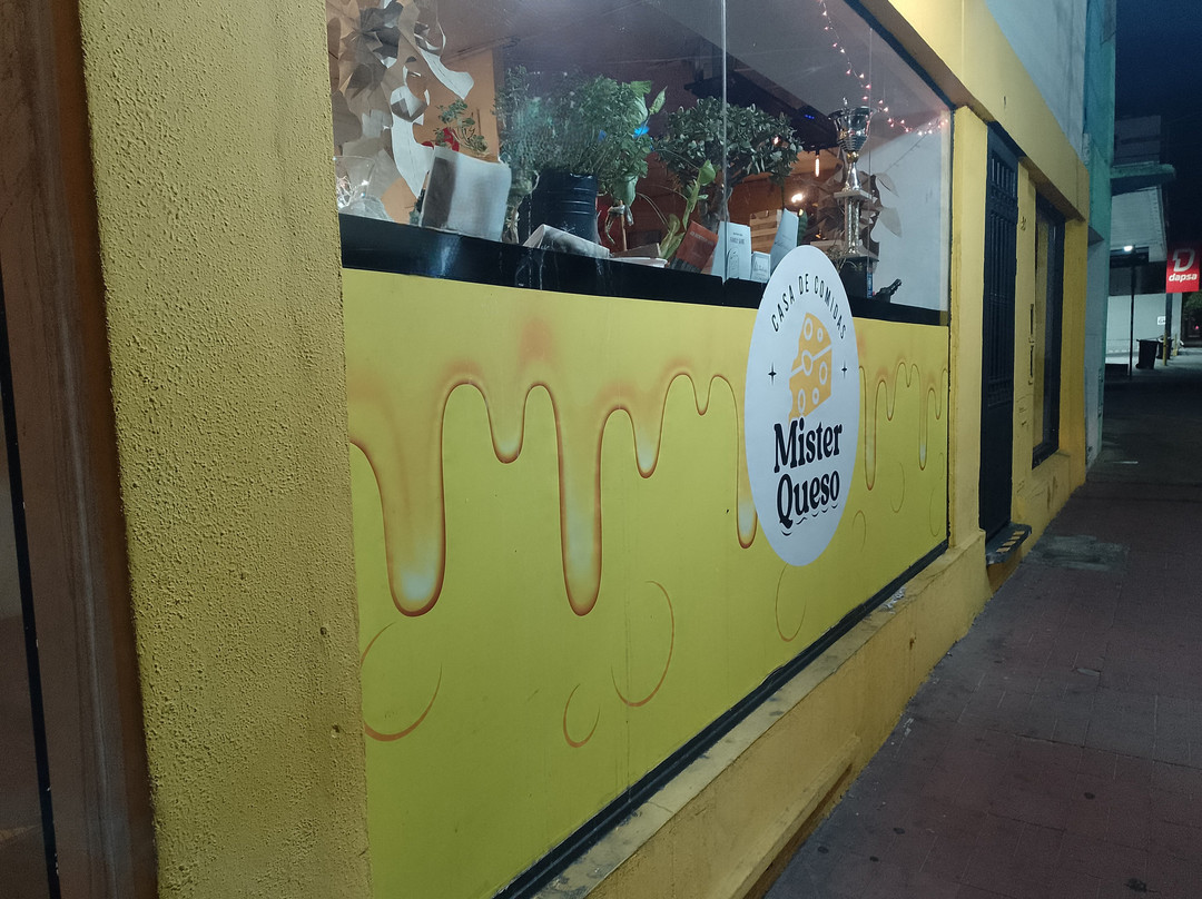 Mister Queso