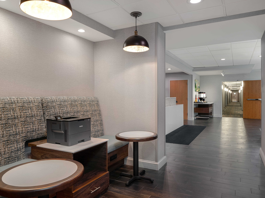 Hampton Inn Tallahassee-Central主图