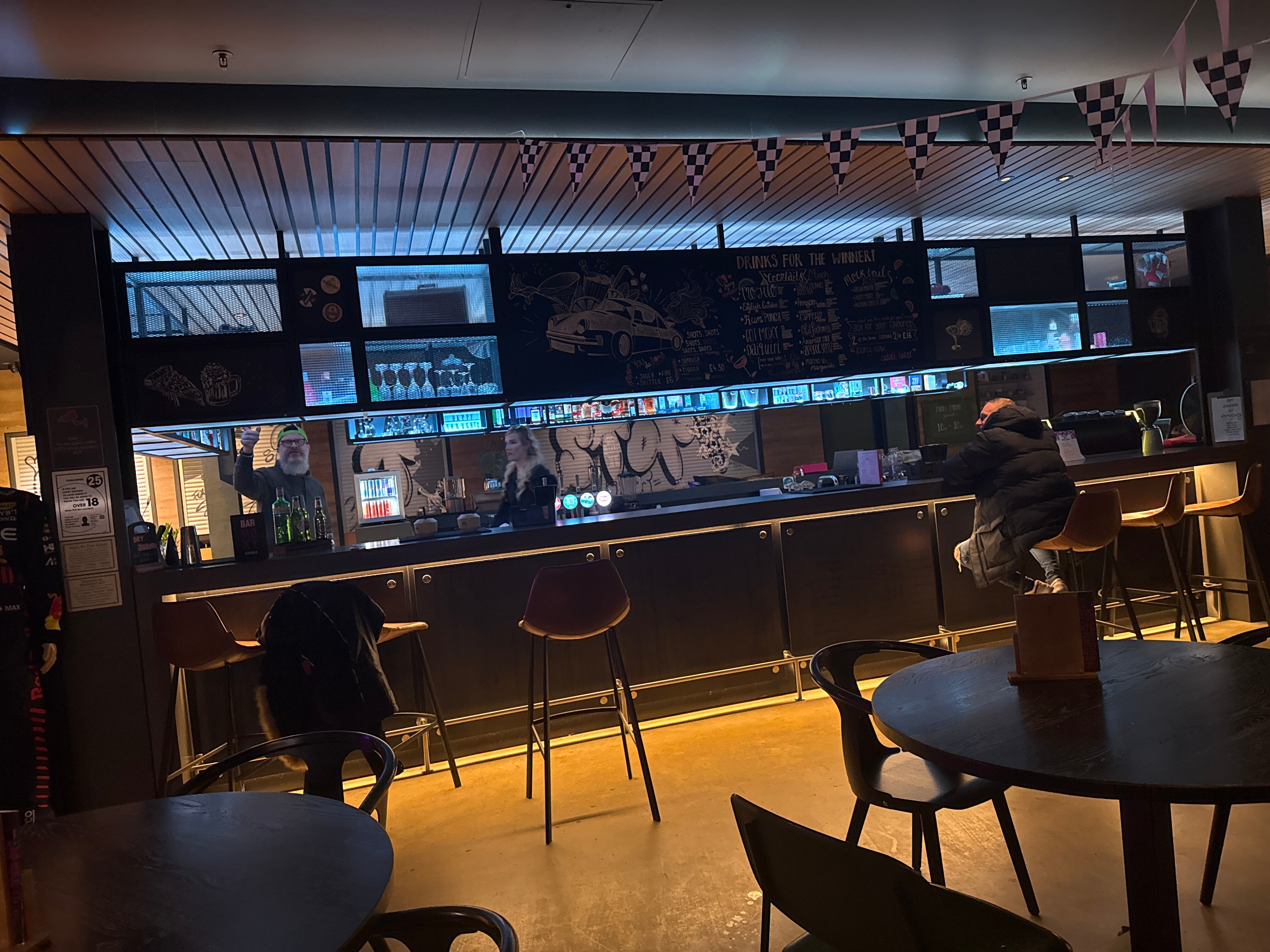 Moxy Milton Keynes-官方