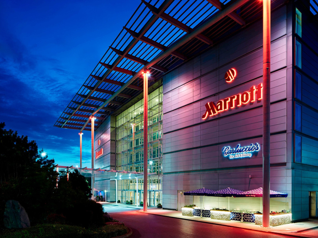 London Heathrow Marriott Hotel主图