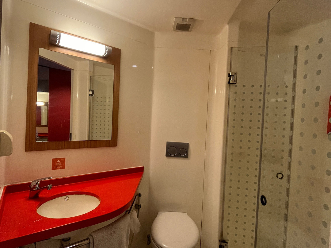 Starlet Hotel Jakarta Airport主图