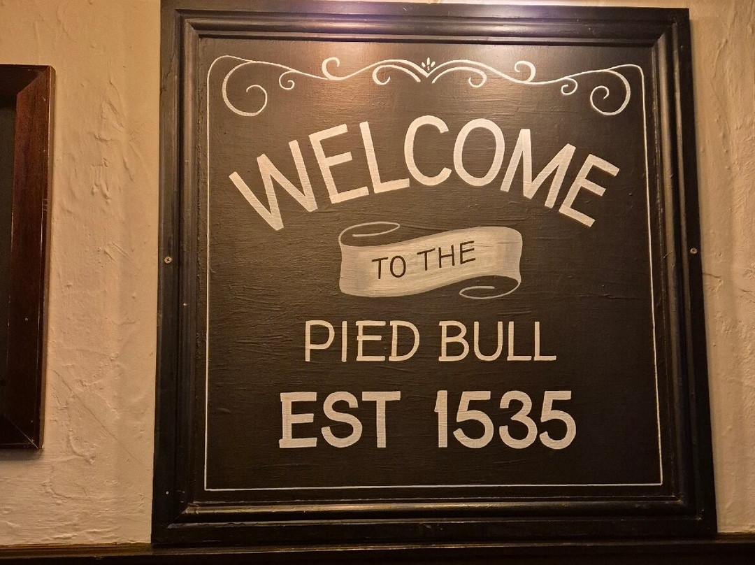 Pied Bull Inn主图