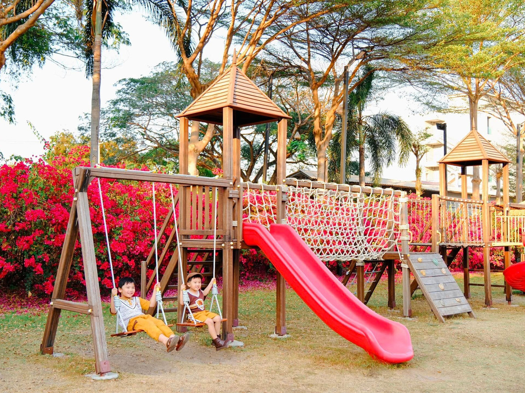 卡瓦利卡萨度假村主图