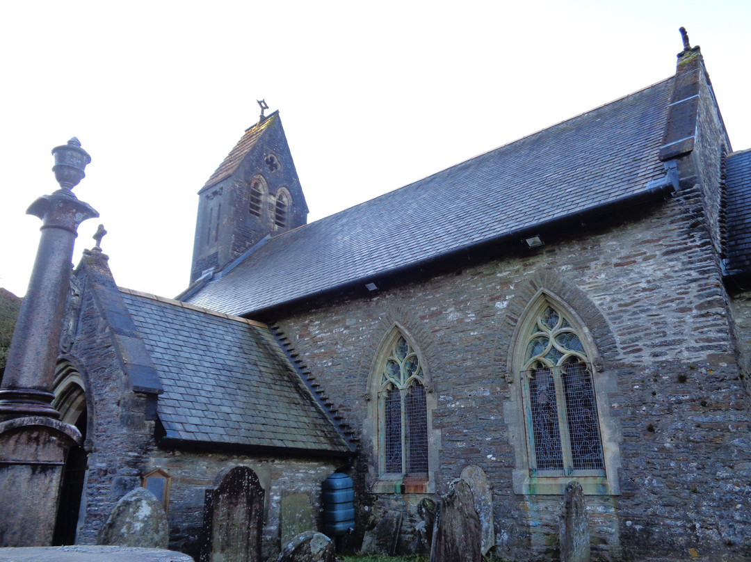 St. Gwynno's Church-庞特浦里德必去景点