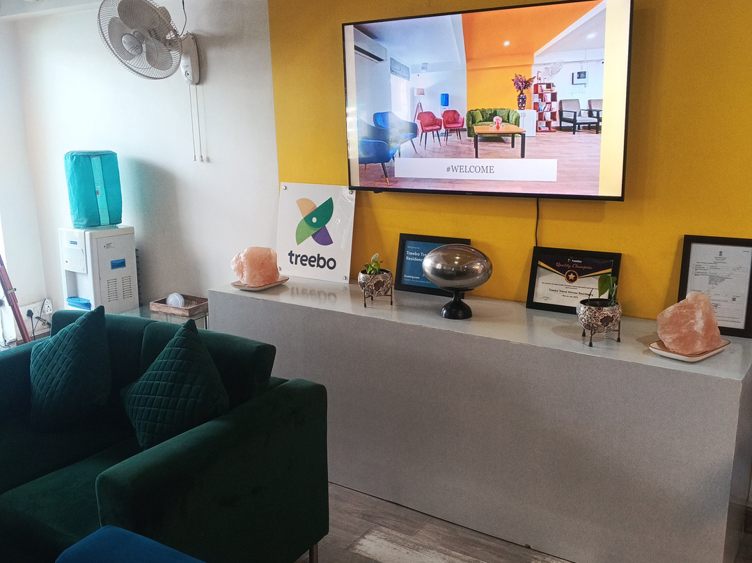 Treebo Ahinsa Residency Sohna Road主图