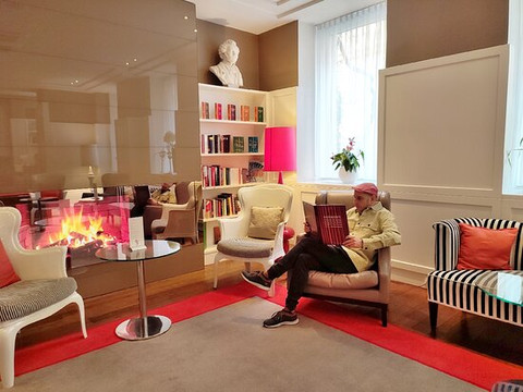 最佳西方哈莫尼酒店主图