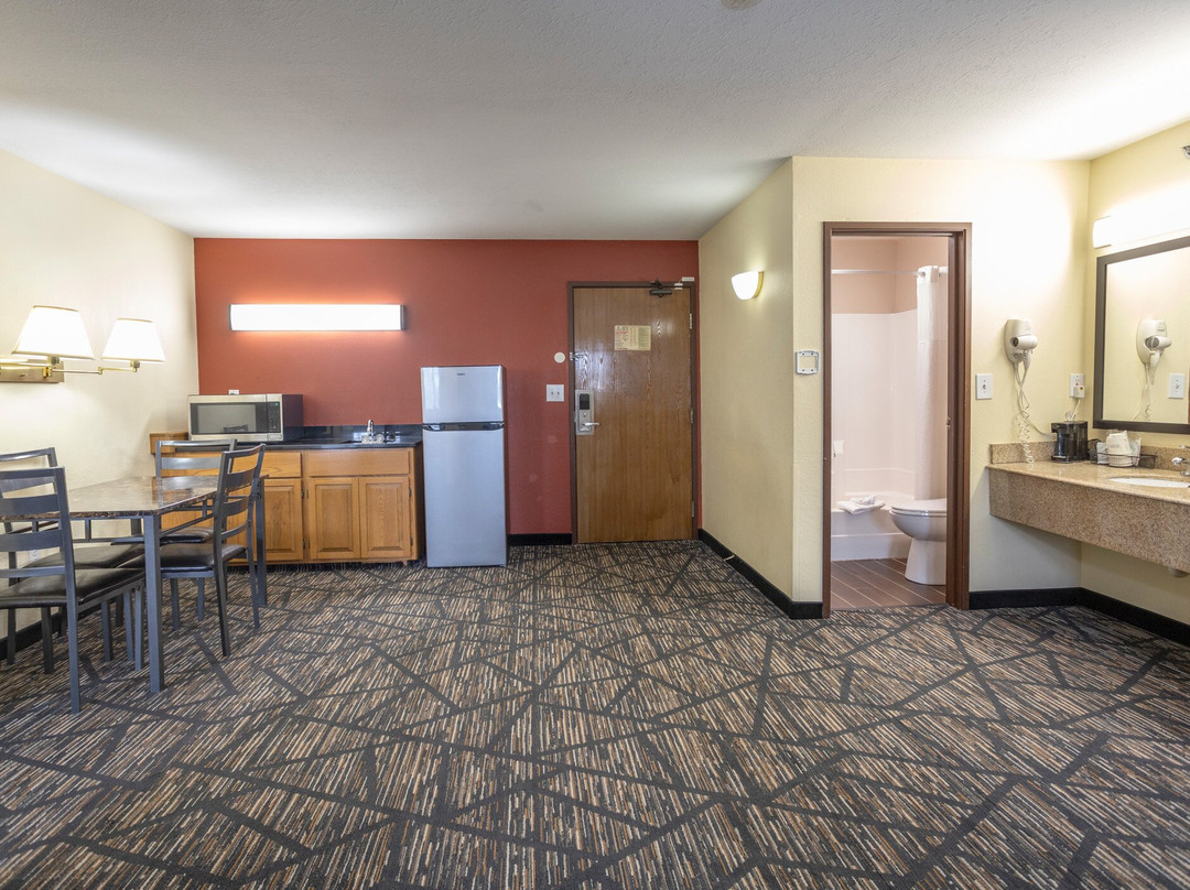 Super 8 by Wyndham Big Rapids主图