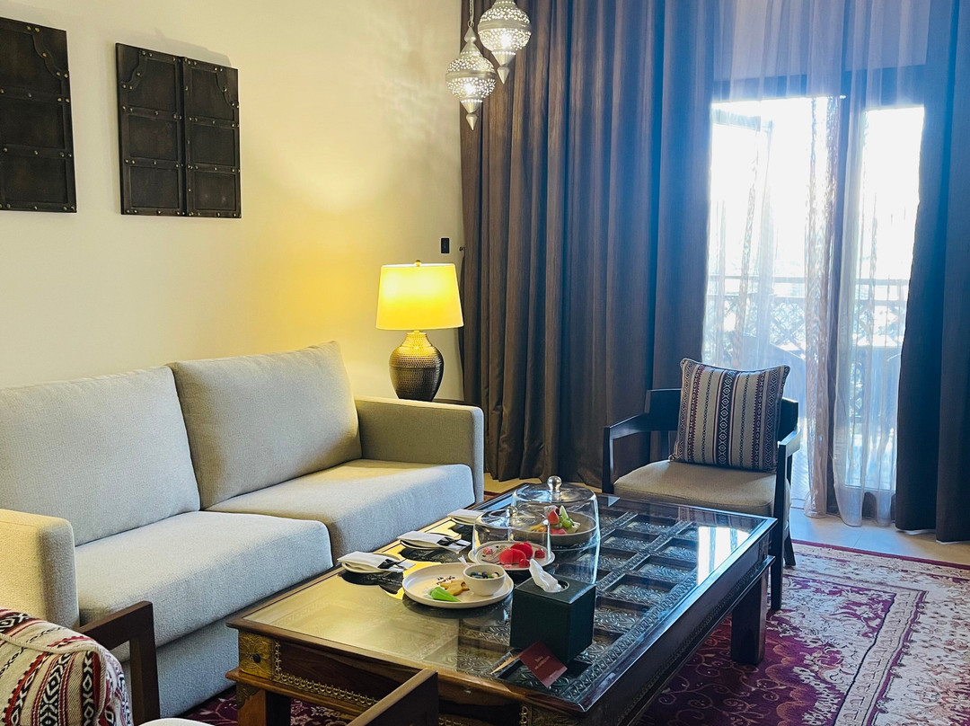 提拉里瓦酒店主图