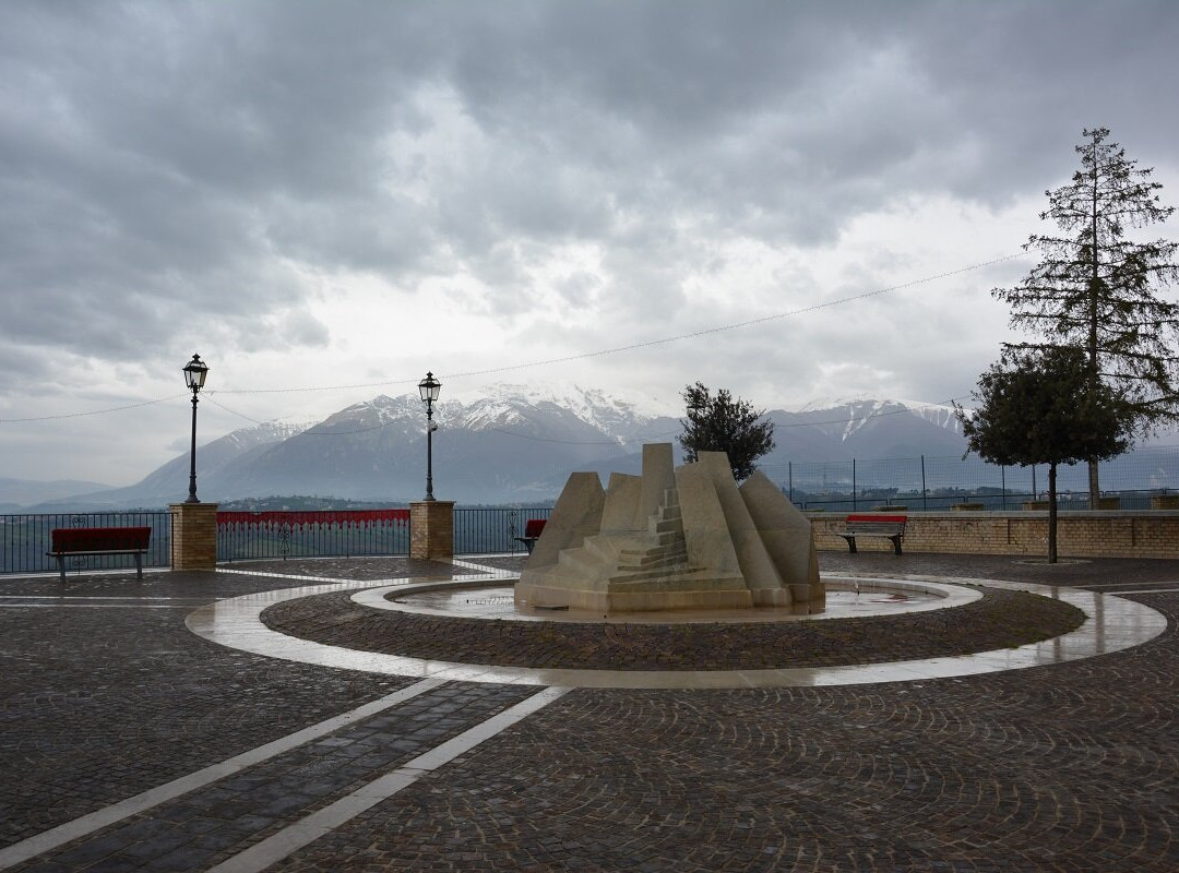 Monumento Alla Majella景点图片