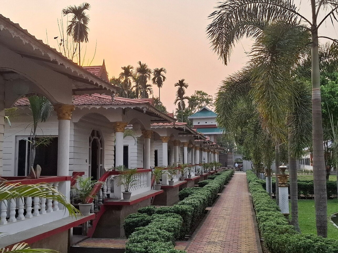 Jaldapara Golden Resort