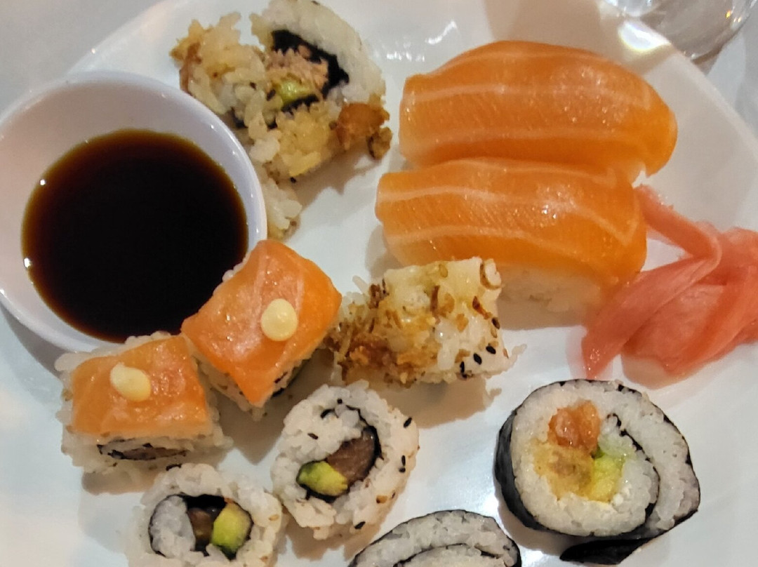 Restaurant Sushi Grill Buffet À Volonté