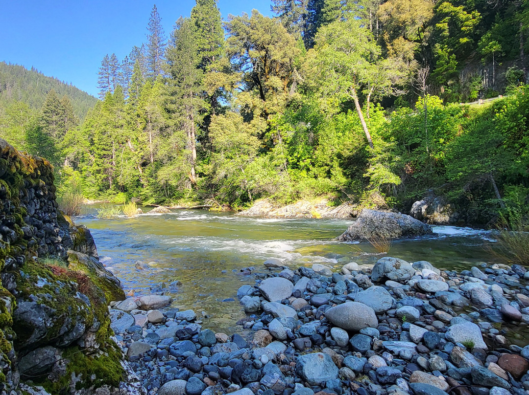 Sierra Shangri-La主图