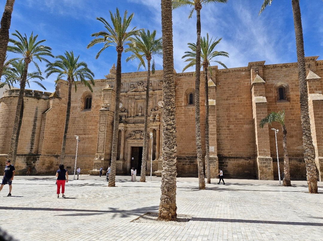 Catedral de Almeria-阿尔梅里亚省必去景点