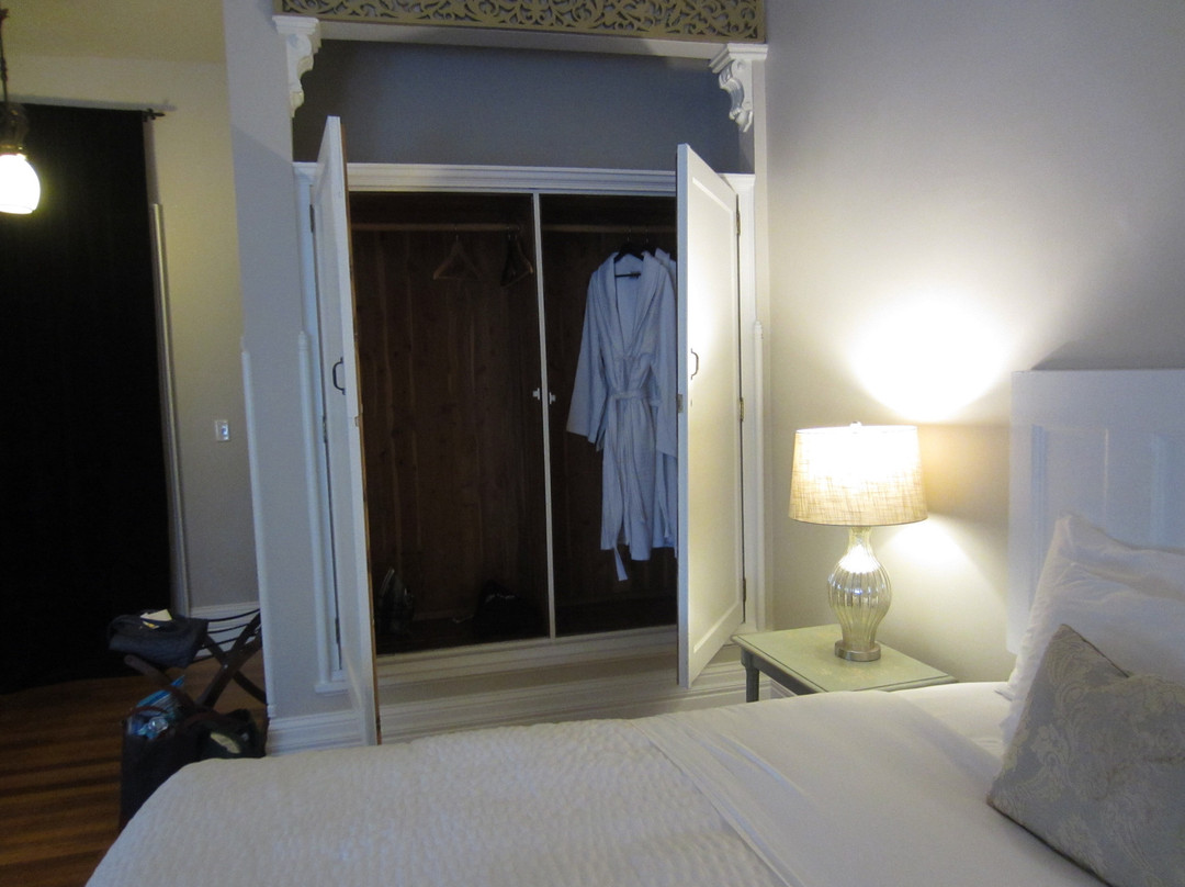 埃姆伍德巴法洛旅馆 主图