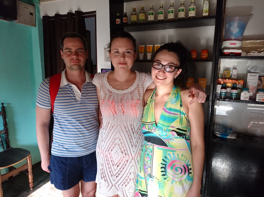 Holy Basil Ayurvedic Center-安朱纳必去景点