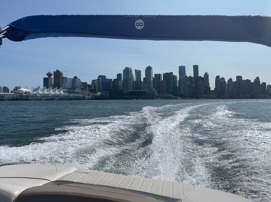 Burrard Inlet Charters & Tours-北温哥华必去景点