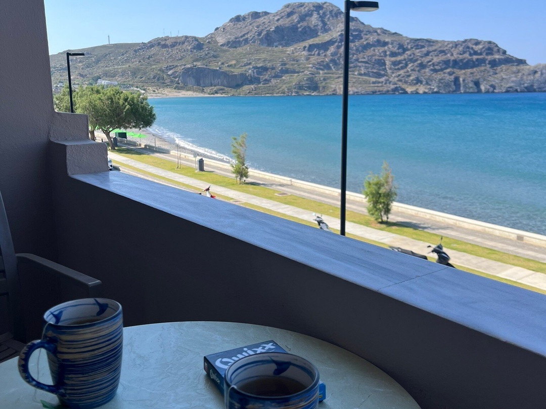 Morpheas Apartments主图