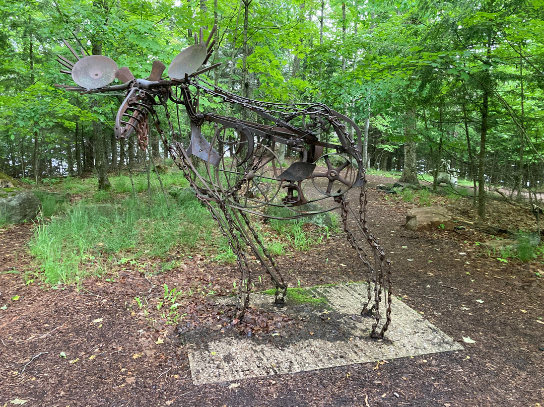 Haliburton Sculpture Forest景点图片
