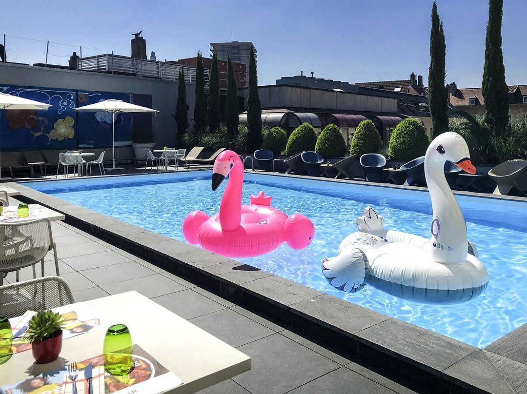 梅斯中心诺富特酒店主图