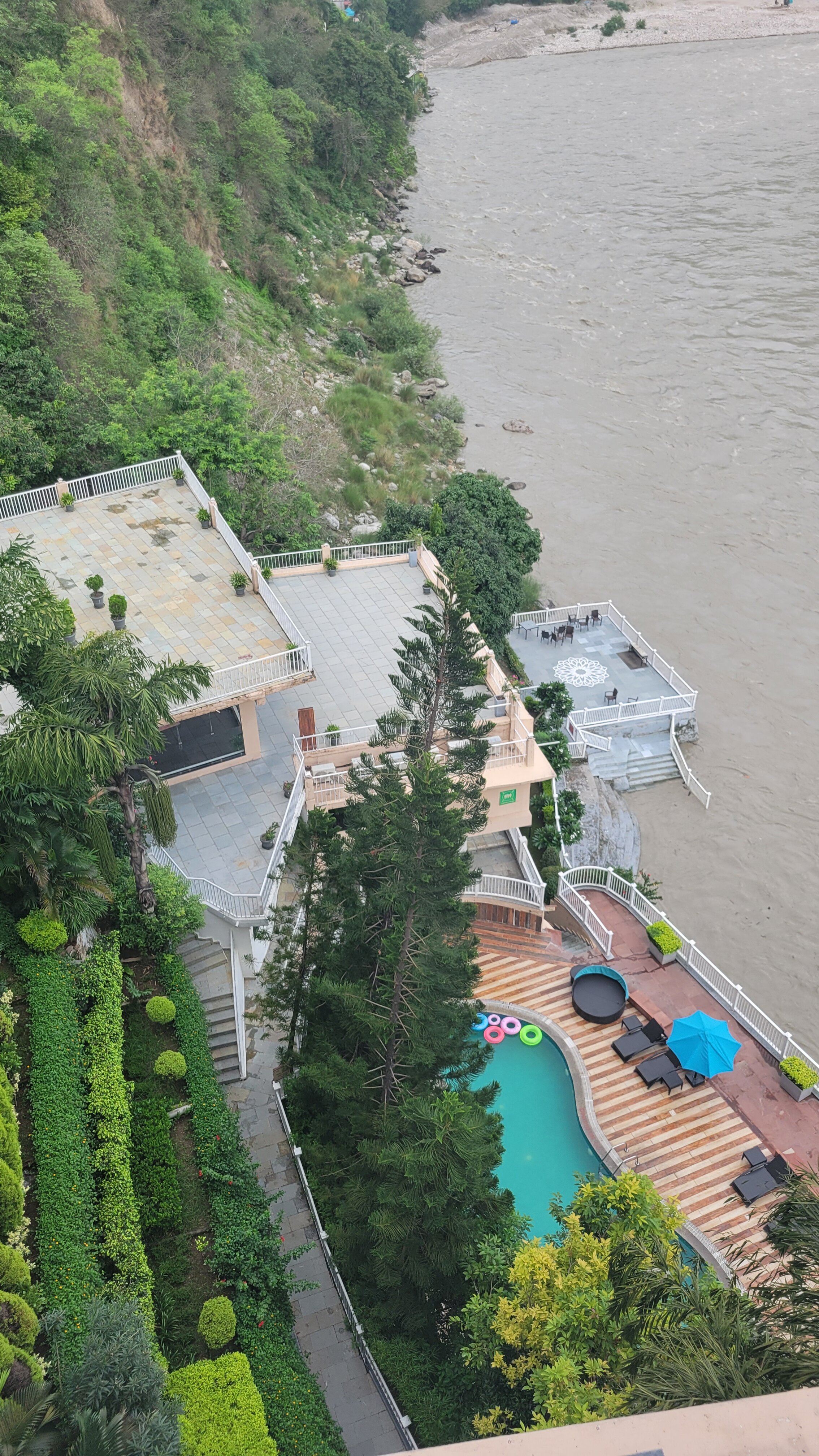 Lemon Tree Hotel, Rishikesh-浴室