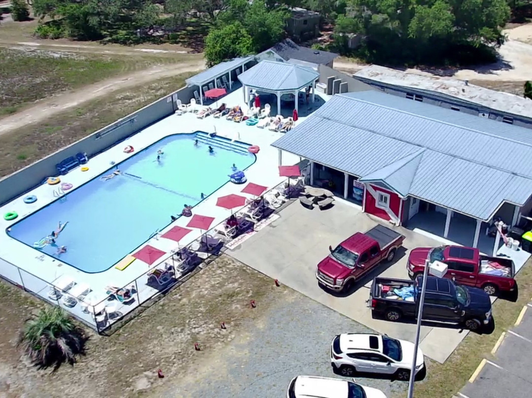 Holden Beach Scuba Public Pool-Supply必去景点