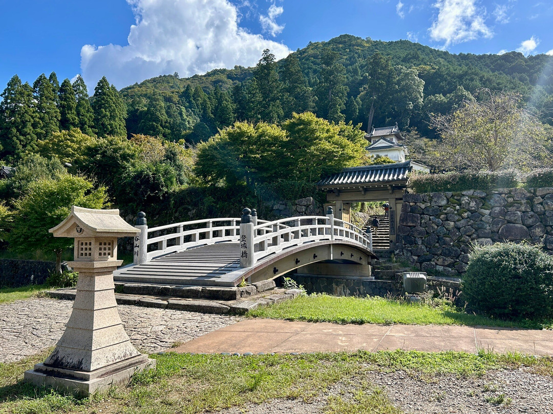 The Izushi Castle Ruins-丰冈市必去景点