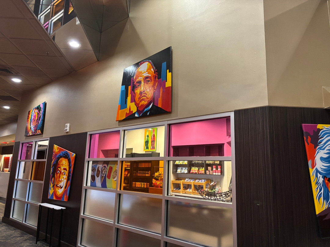 波士顿纳蒂克皇冠假日酒店主图